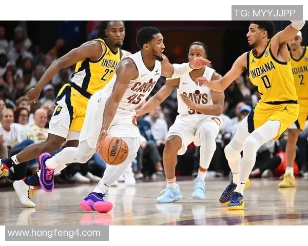 季前赛精彩对决步行者与骑士激战正酣球迷热情高涨